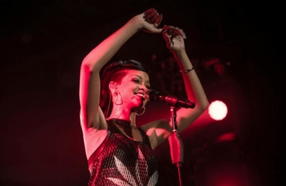 berlino24jpg--rihanna_777_tour__berlino