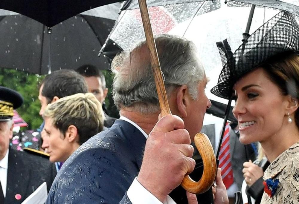 Re Carlo III geloso degli abiti di Kate Middleton