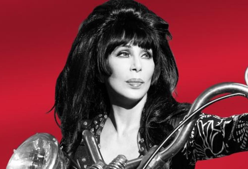 Cher pubblica una raccolta speciale delle sue canzoni