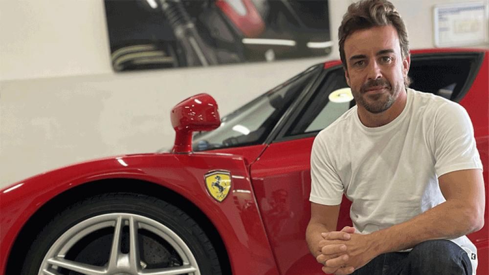 car-auctions-Ferrari-Enzo-Fernando-Alonso_credit_DR-1686236146825jpg--