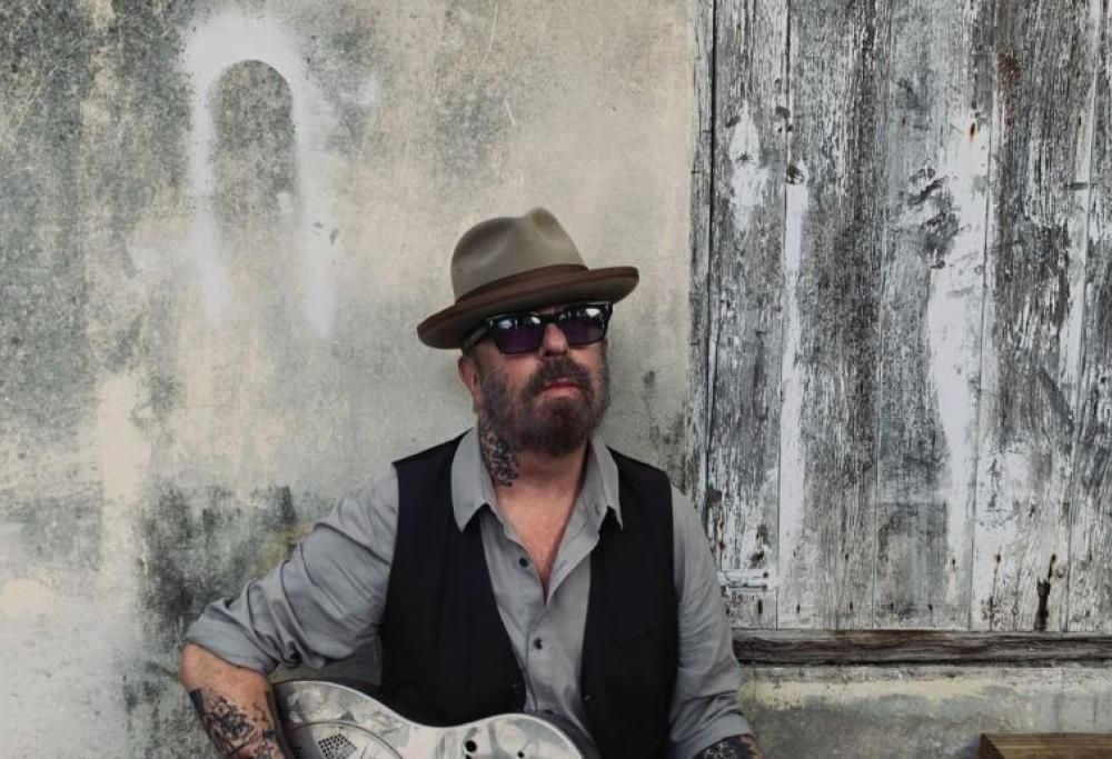 Dave Stewart pubblica  il suo nuovo progetto discografico e cinematografico