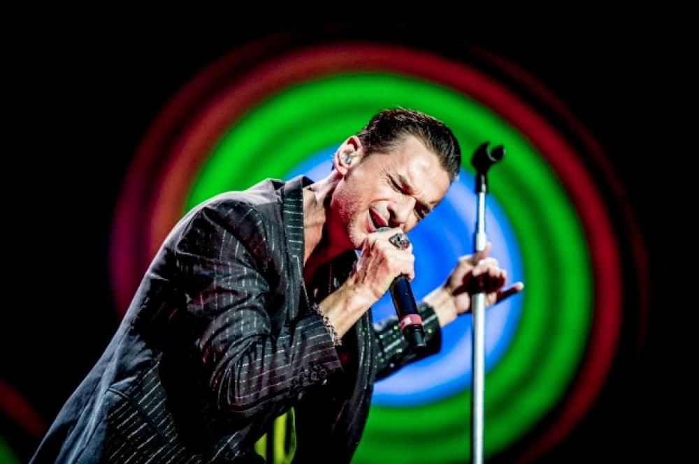 depeche-mode-radio-105-07jpg--depeche_mode