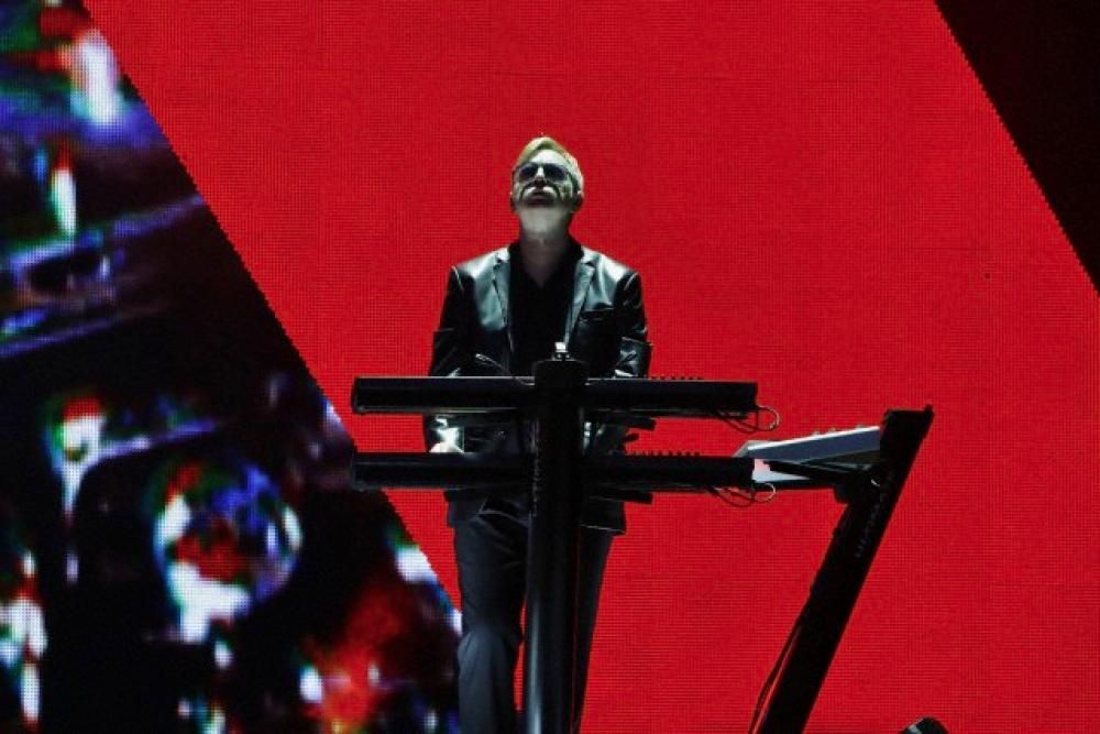 depeche-mode-radio-105-12jpg--depeche_mode
