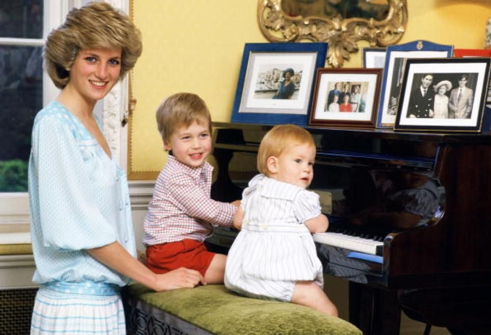 Lady Diana e i suoi fantasmi: un documentario affermerebbe che ha tentato più volte il suicidio