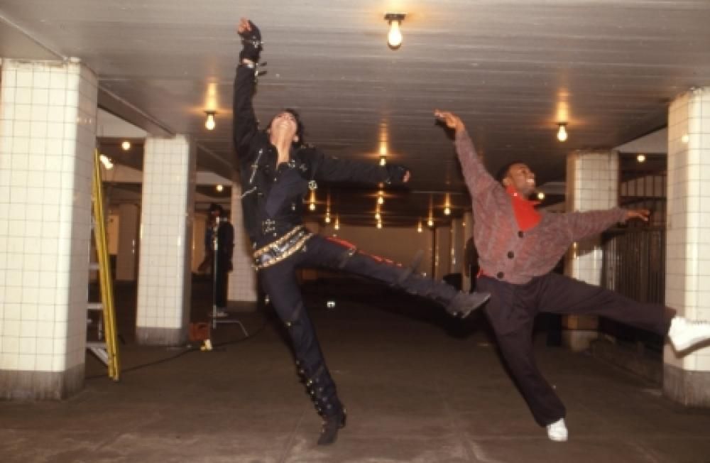 dxc__tq3464536jpg--michael_jackson