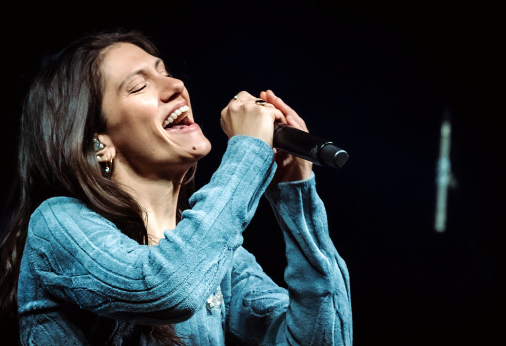 Elisa ritorna con 3 album