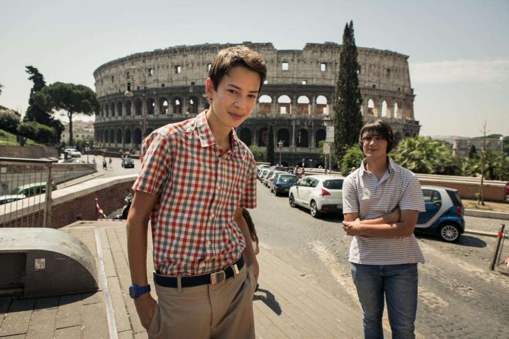 foto-noi-4-4-highjpg--foto_noi_4_4_high