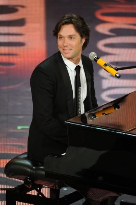 foto71jpg--festival_di_sanremo