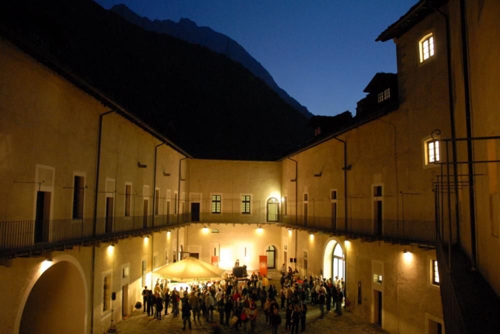 foto_piazza_golajpg--foto_piazza_gola