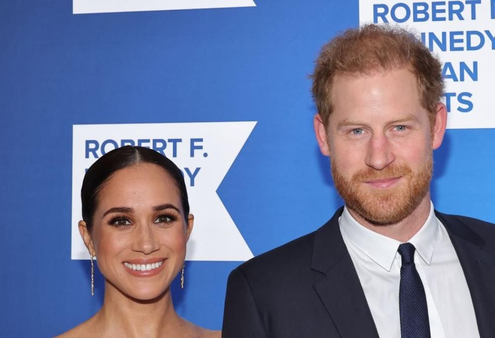 Harry e Meghan andranno all’incoronazione di Re Carlo. Ma solo a questi patti