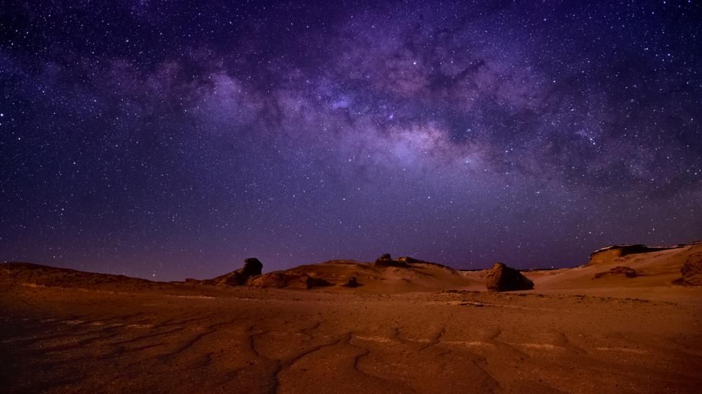 iStock-1325214154_deserto_di_Fayoum_nella_regione_di_Wadi_al-Hitan-1713877096818jpg--deserto_di_fayoum_nella_regione_di_wadi_al_hitan