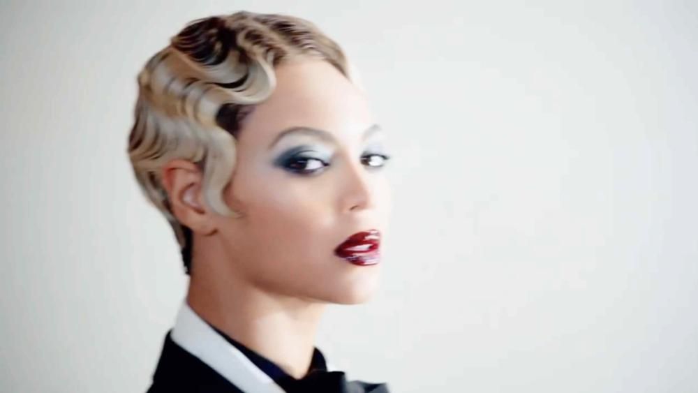 infophoto_2013-12-13_15574722_high_13122013_3229982jpg--beyonce