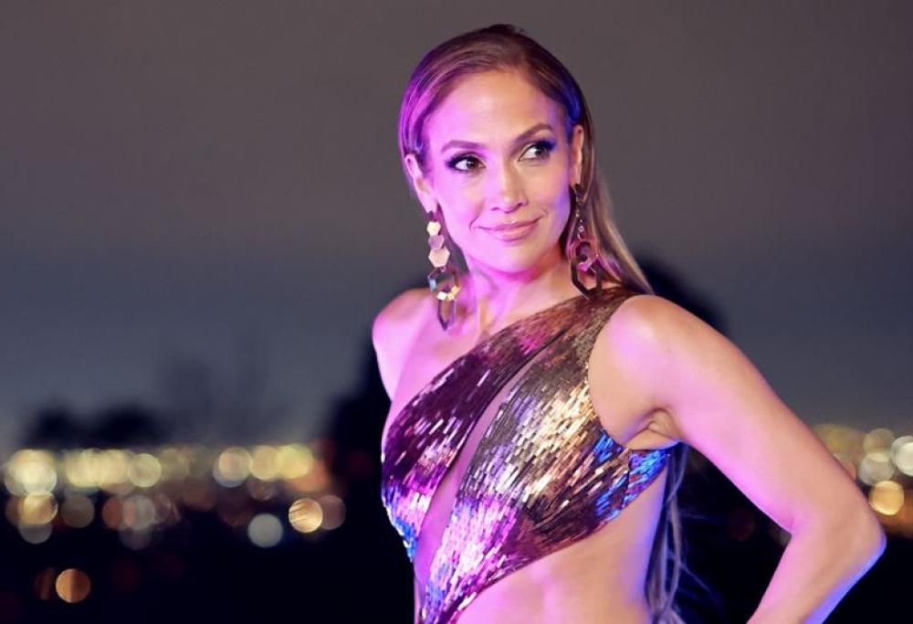 Jennifer Lopez lancia il suo nuovo progetto