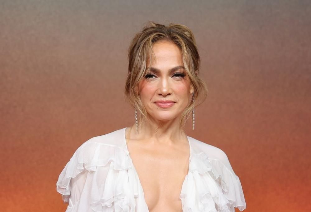 Jennifer Lopez cancella il tour