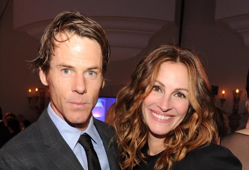 Julia Roberts e il gioioso selfie col marito per l’anniversario di nozze