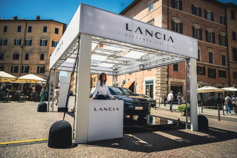 lancia_3-1721136532499JPG--