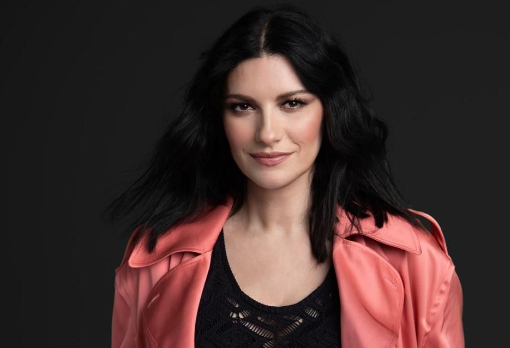 Laura Pausini ospite di Radio Monte Carlo