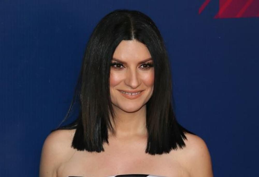 Laura Pausini felice in Abruzzo: le foto