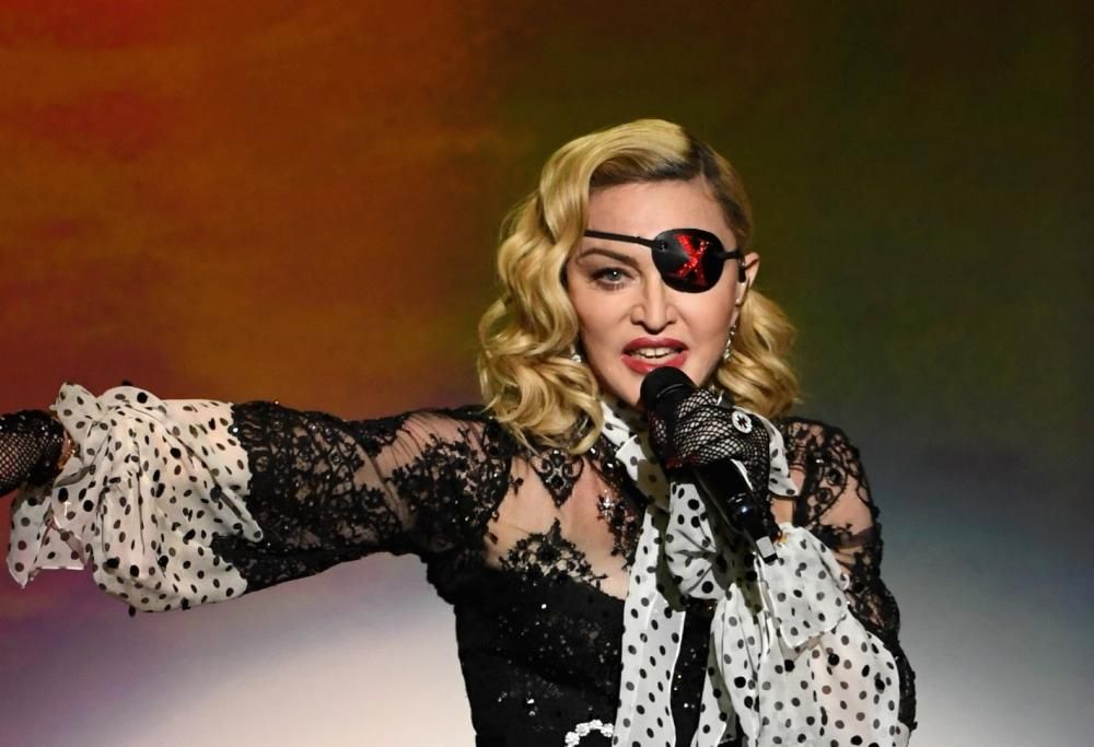 Madonna è di nuovo single!