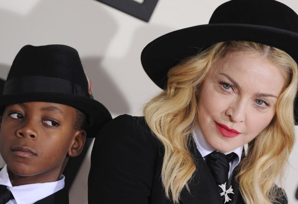 Madonna pubblica le foto del figlio David per il suo compleanno: ecco com’è adesso