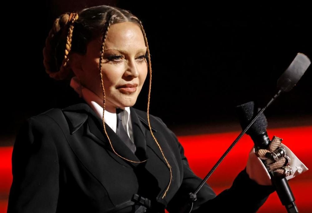 Madonna: gli amici temono possa fare la fine di Michael Jackson