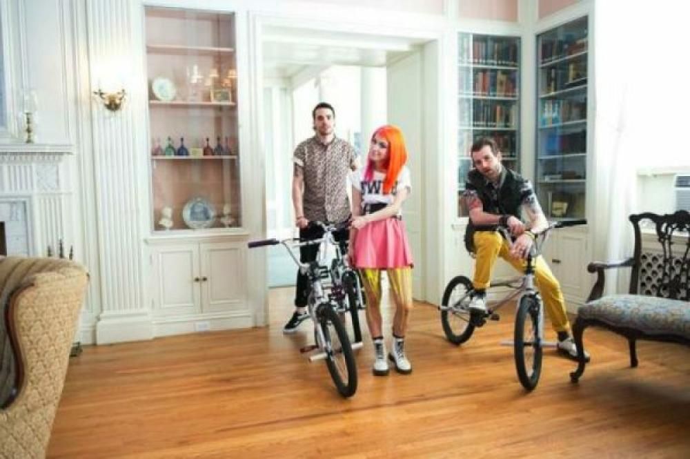paramore_106jpg--paramore