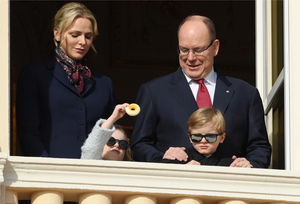 Il Principe Alberto di Monaco: gli auguri con la Principessa Charlene
