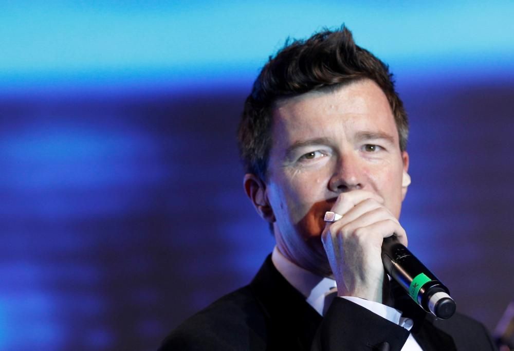 Rick Astley buon compleanno