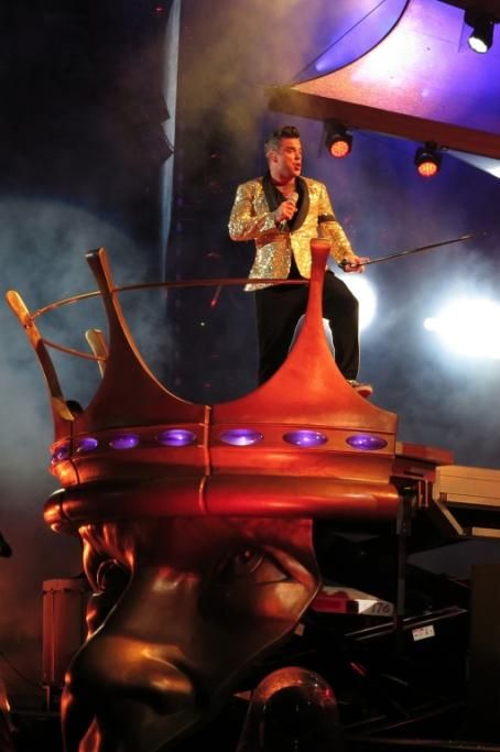 robbie-williams10jpg--robbie_williams_