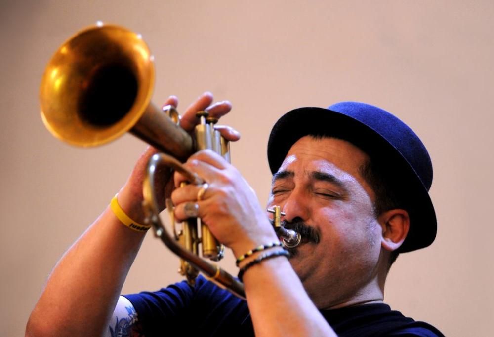 Roy Paci buon compleanno