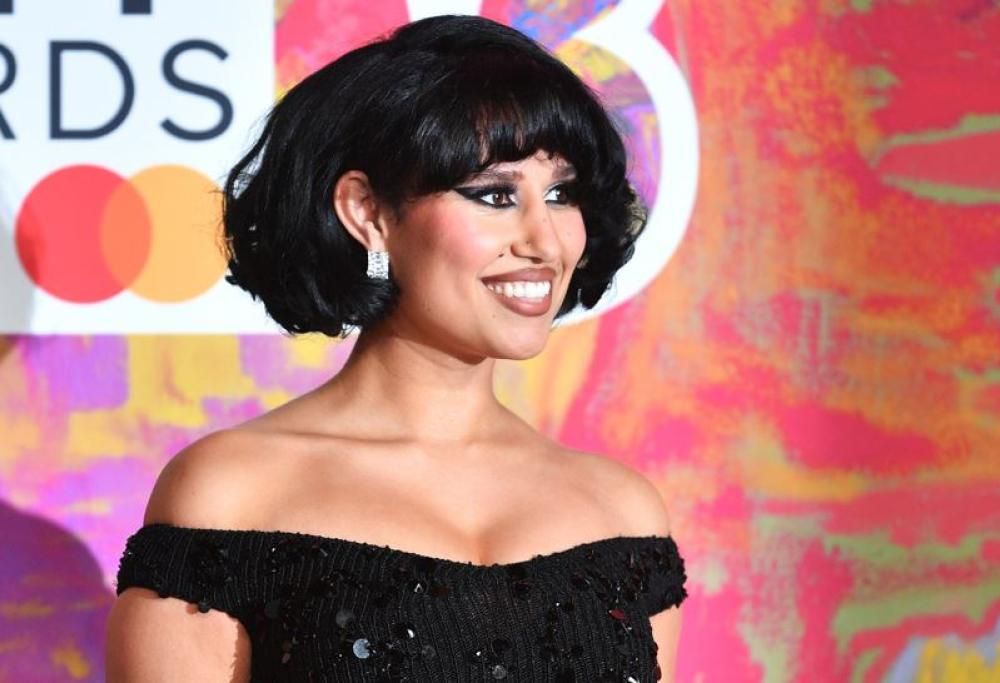 Raye trionfa ai Brit Award