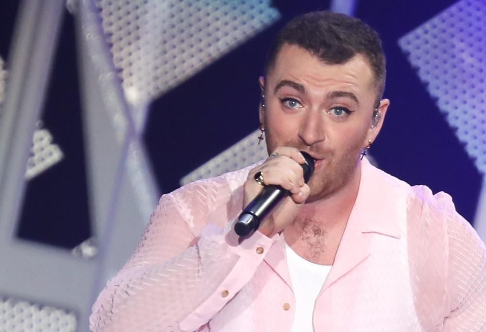 Sam Smith  canta una canzone a un matrimonio. Per una cifra incredibile