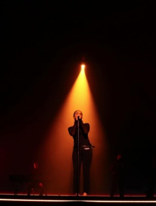 sadeback7jpg--sade