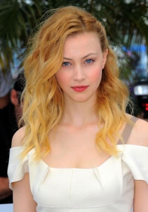 sarah_gadon_10jpg--sarah_gadon