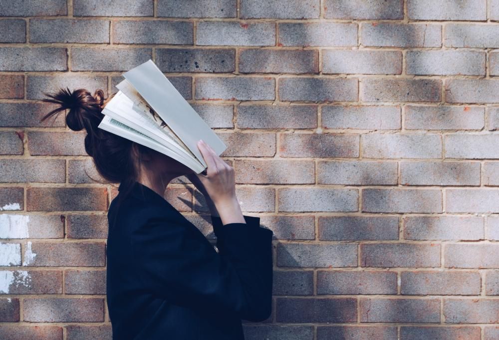Ecco i 10 libri che tutti fingono di aver letto