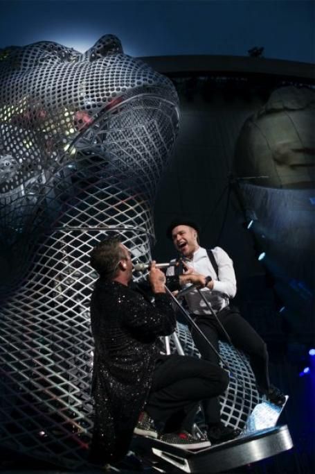 sn_2013_02953jpg--robbie_williams