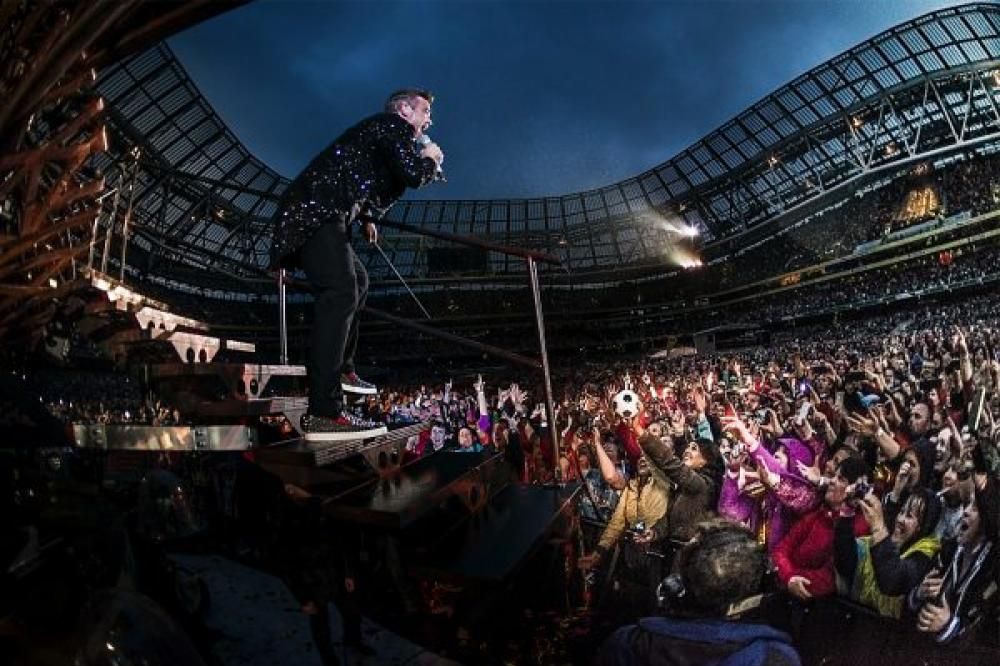 sn_2013_02962jpg--robbie_williams