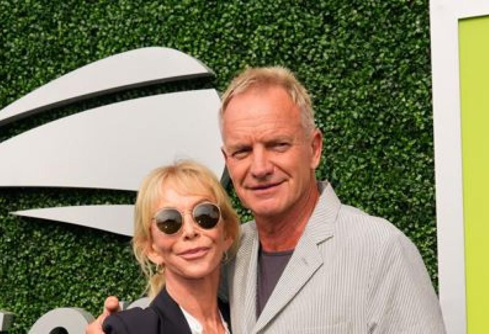 Sting si perde nella metropolitana della sua città natale: le foto