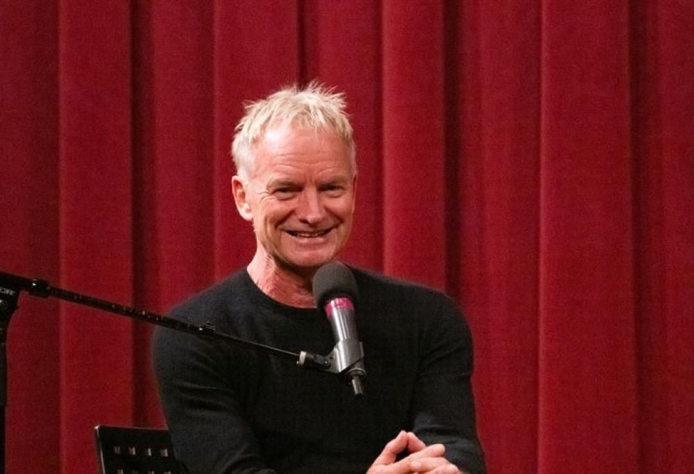 Sting impara a suonare il trombone: il bellissimo video