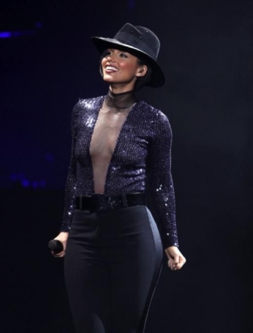 spl509565_001jpg--alicia_keys