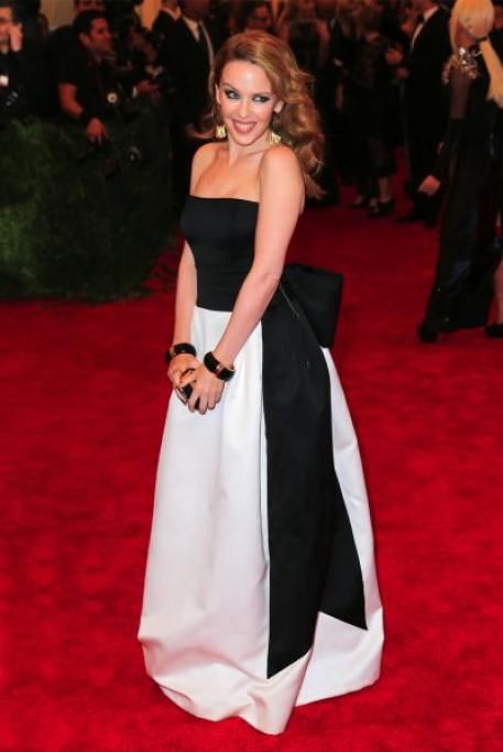 spl539171_031jpg--kylie_minogue