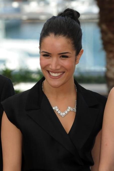 spl544543_014jpg--valeria_golino_a_cannes