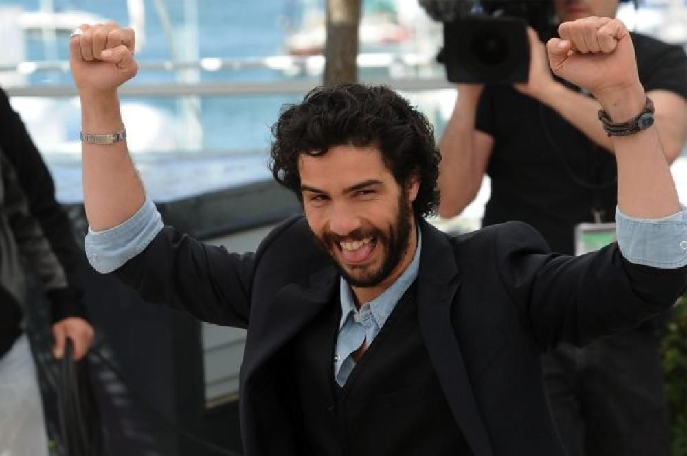 spl544543_022jpg--valeria_golino_a_cannes