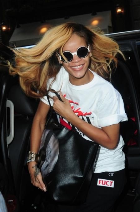 spl545060_001jpg--rihanna
