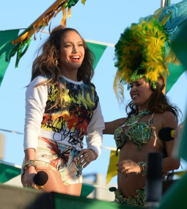 spl698724_010jpg--jennifer_lopez