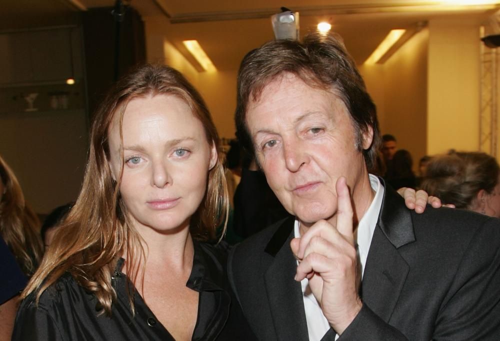 Stella McCartney celebra i Beatles con una collezione speciale