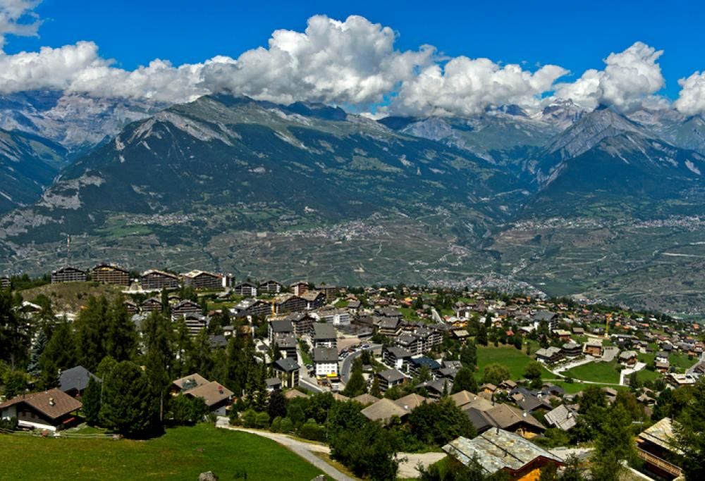 60.000 euro per chi vorrà vivere in un delizioso villaggio svizzero