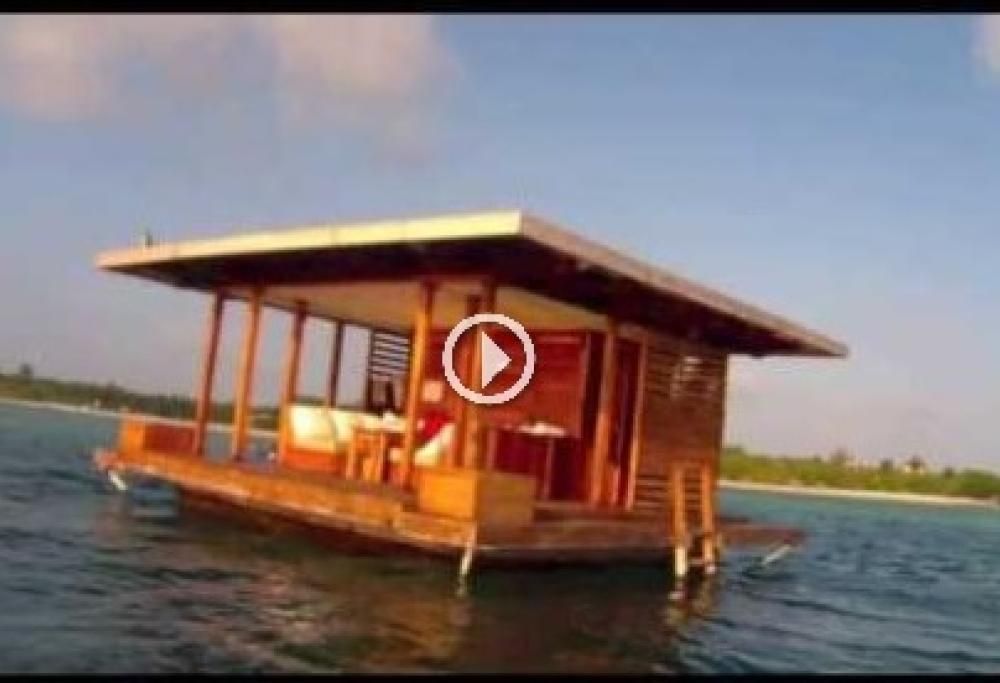 VIDEO: meravigliosa casa in mezzo al mare