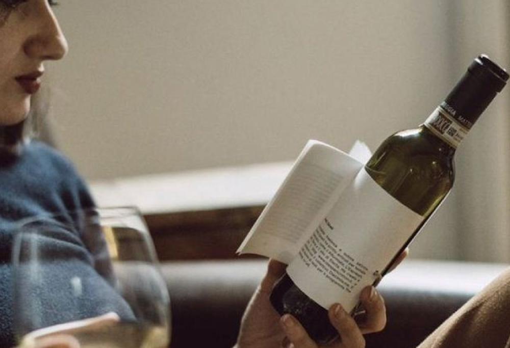 Librottiglia. Il piacere del vino unito a quello di un bel libro
