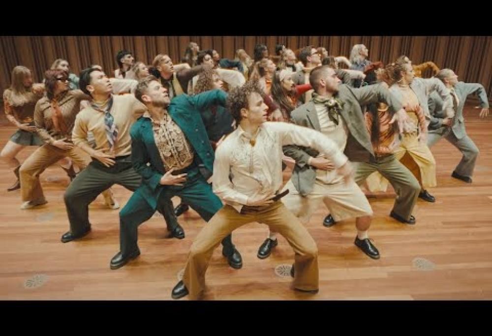 Gotye: il bellissimo video sulle note di Somebody That I Used to Know